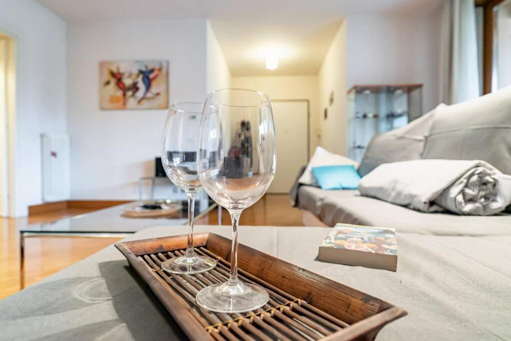 Broletto Park Apartment - Affitti Brevi Italia Лекко Экстерьер фото